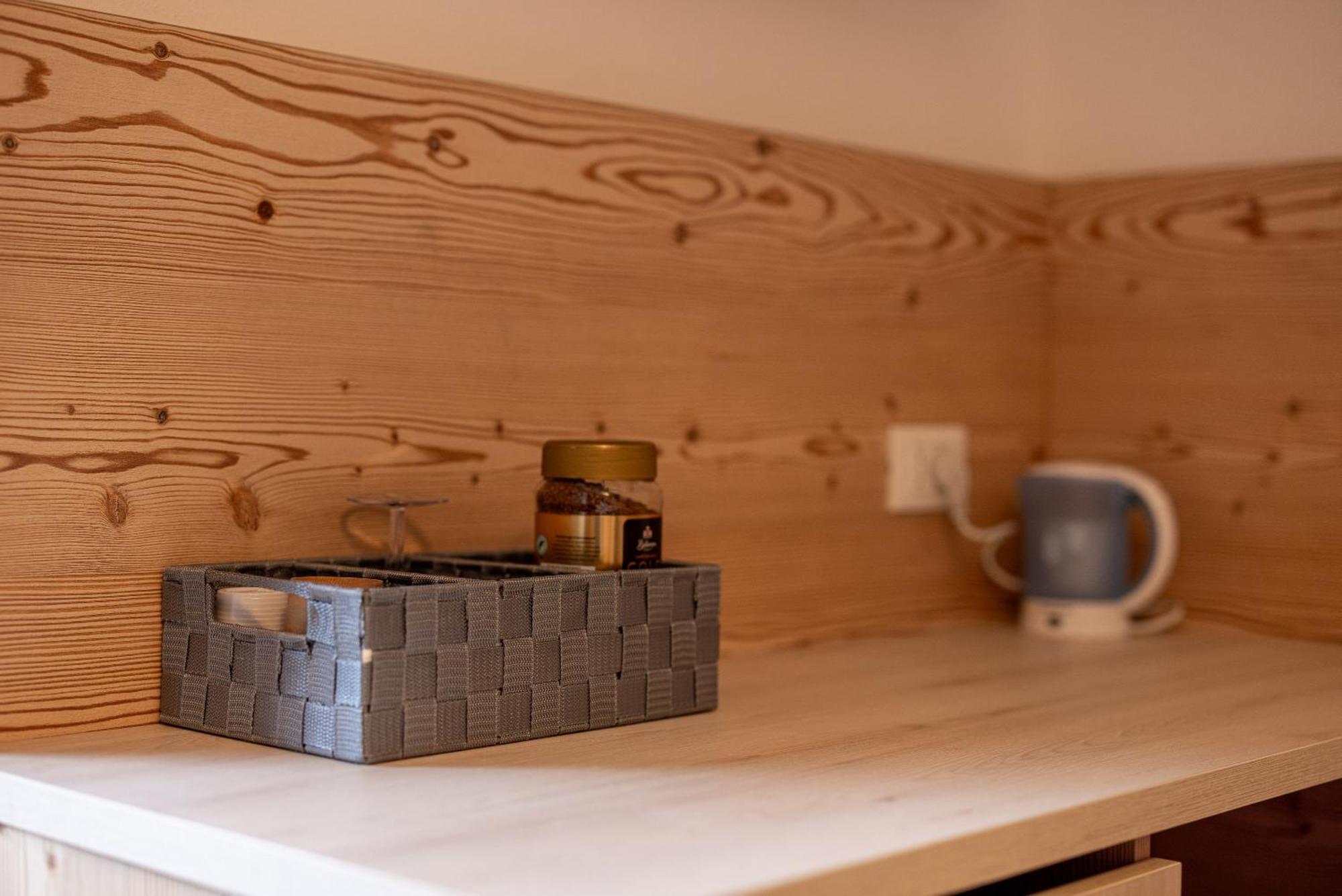 San Pietro Dolomiti Small Budget Hotel Ortisei Ngoại thất bức ảnh