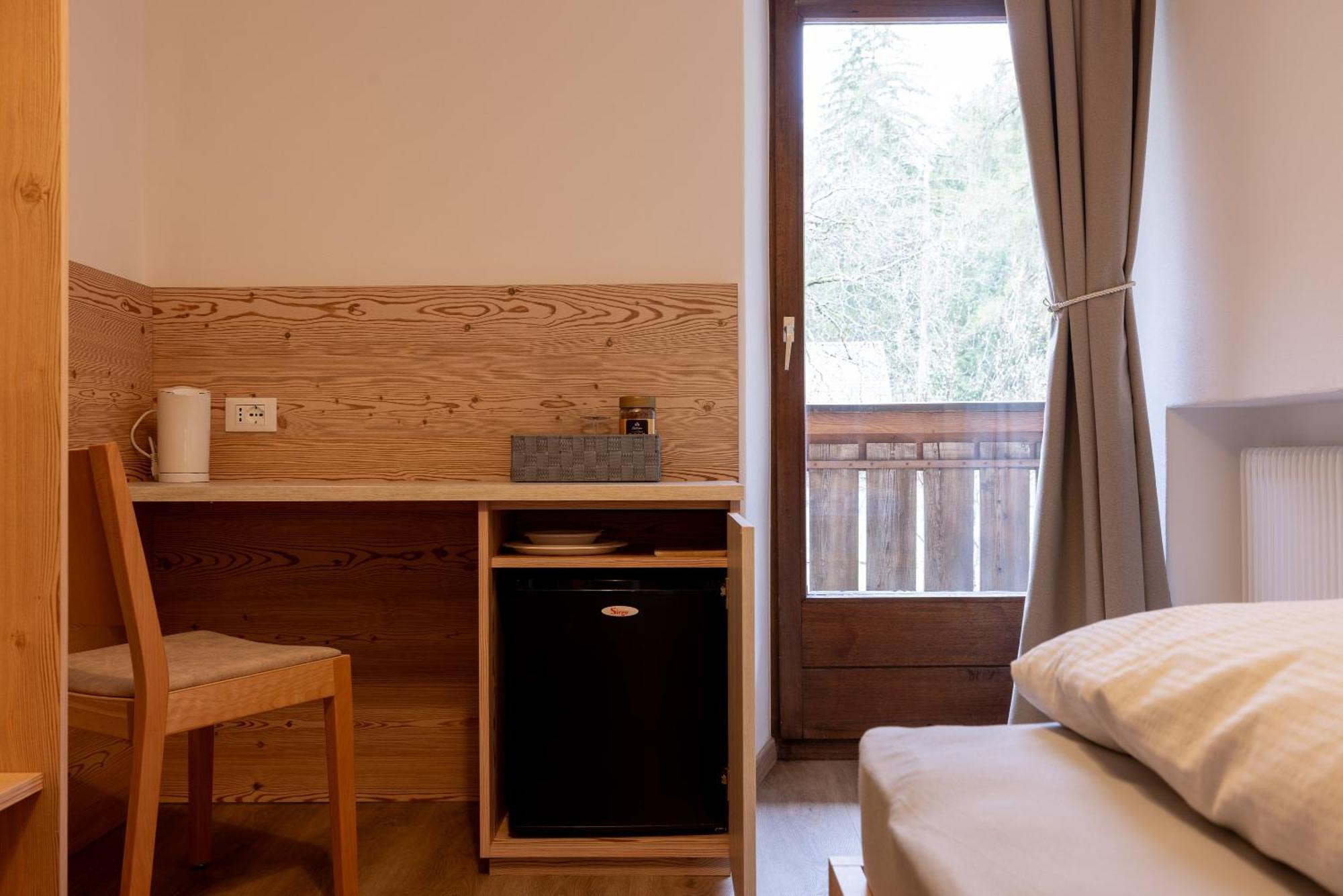San Pietro Dolomiti Small Budget Hotel Ortisei Ngoại thất bức ảnh